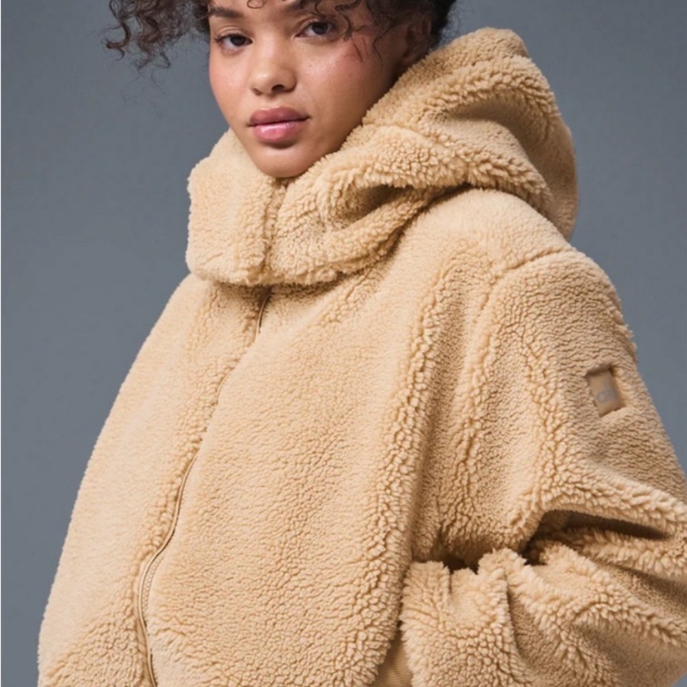 ALO Yoga Plush Tan Teddy Jacket